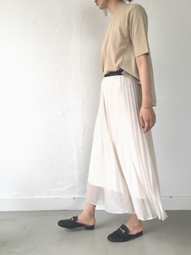「SVEC（シュベック）のアイテム（サンダル）」を使った、Saki Takatoriさん（レディース・160cm）の夏コーディネート