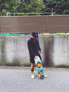 「VOLCOM（ボルコム）のアイテム（キャップ）」を使った、み や びさん（メンズ・169cm）の春コーディネート