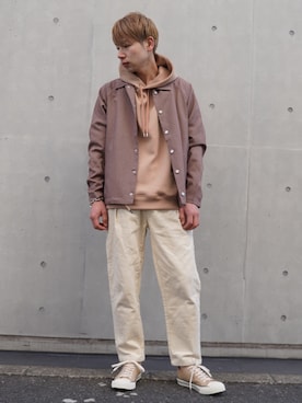「アイテム（ブルゾン）」を使った、塚本晋也さん（メンズ・175cm・30代）の春コーディネート