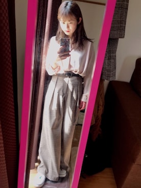 「GU（ジーユー）のアイテム（その他パンツ、ブラウン系）」を使った、とりさん（レディース・155cm）の春コーディネート