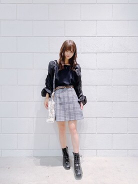 「WC（ダブル シー）のアイテム（スウェット）」を使った、佐藤リサさん（レディース・148cm）の秋コーディネート