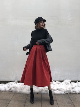 「レッド」｜「アイテム（ライダースジャケット）」を使った、Mさん（レディース・165cm）の冬コーディネート