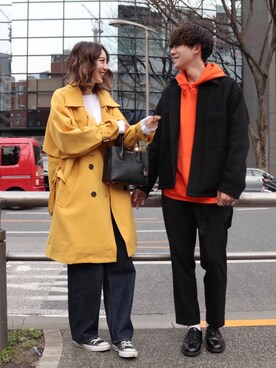 「カップル」｜「アイテム（トレンチコート）」を使った、Mさん（レディース・165cm）の春コーディネート