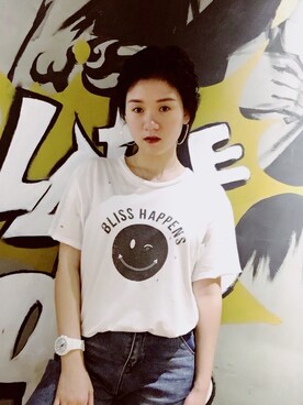 「アイテム（イヤリング）」を使った、Emmaさん（レディース・156cm・20代）の秋コーディネート