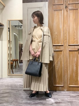 「レザースカート」｜「アイテム（ノーカラージャケット）」を使った、エリンギさん（レディース・153cm）の秋コーディネート