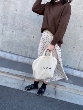 「RAY CASSIN（レイカズン）のアイテム（ニット/セーター、ブラウン系）」を使った、YURIさん（レディース・170cm）の春コーディネート