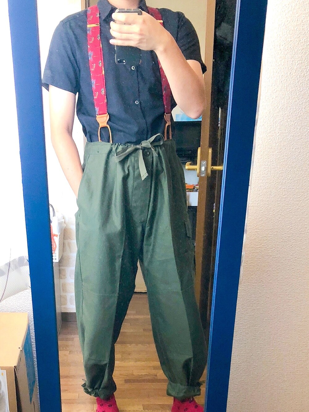 「今日のコーデ、古着、ミリタリー、クラシカル、夏コーデ」｜「STUDIOUSのアイテム（シャツ/ブラウス、ブラック系）」を使った、REoNさん（メンズ・168cm）の秋コーディネートの1枚目の写真
