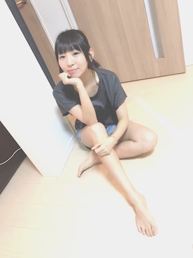 「LA BELLE ETUDE（ラベルエチュード）のアイテム（Tシャツ/カットソー）」を使った、古川未鈴さん（レディース・165cm）の夏コーディネート