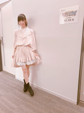 「MIKIO SAKABE（ミキオ サカベ）のアイテム（ブーツ）」を使った、古川未鈴さん（レディース・165cm）の秋コーディネート