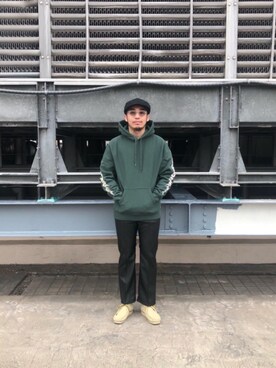 「アイテム（パーカー、グリーン系）」を使った、Seitaroさん（メンズ・173cm）の春コーディネート