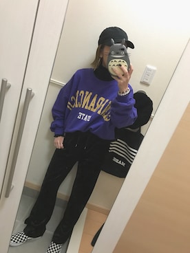 「沖縄」｜「アイテム（スウェット）」を使った、 は  なさん（レディース・156cm）の冬コーディネート