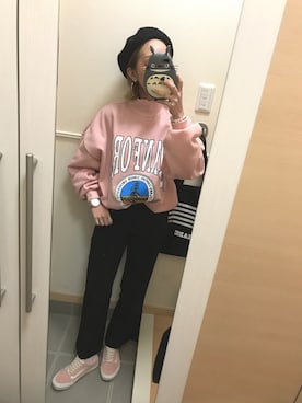 「沖縄」｜「アイテム（スウェット）」を使った、 は  なさん（レディース・156cm）の冬コーディネート