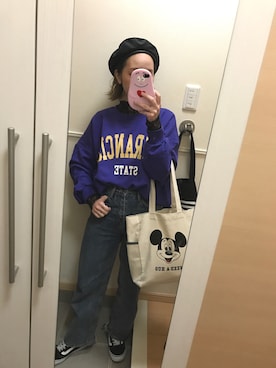 「沖縄」｜「アイテム（スウェット）」を使った、 は  なさん（レディース・156cm）の冬コーディネート