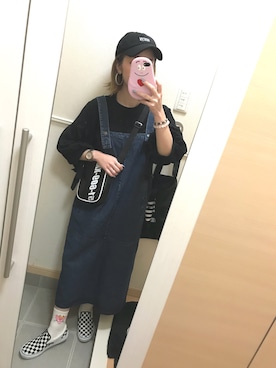 「キヤップ」｜「アイテム（スリッポン）」を使った、 は  なさん（レディース・156cm）の春コーディネート