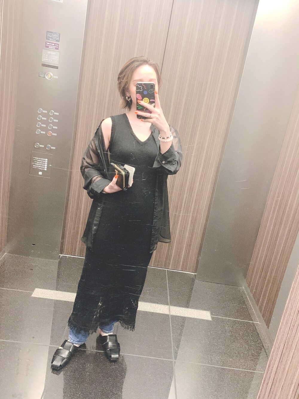 「オトナ女子、夏コーデ、ワンピース、ブラック、シアーシャツ、デニム、サンダル、GORGE、JEANASiS、沖縄」｜「GORGEのアイテム（ワンピース/ドレス、ブラック系）」を使った、 は  なさん（レディース・156cm）の春コーディネートの1枚目の写真