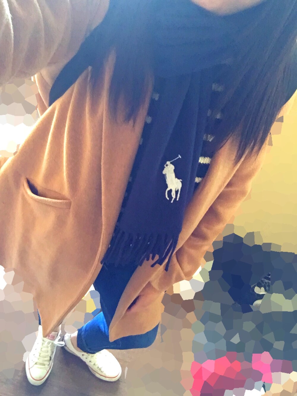 「Polo Ralph Lauren、デニムパンツ、しまむら、GU、コンバース」｜「POLO RALPH LAURENのアイテム（マフラー、ブルー系）」を使った、kaedeさん（レディース・156cm）の冬コーディネートの1枚目の写真