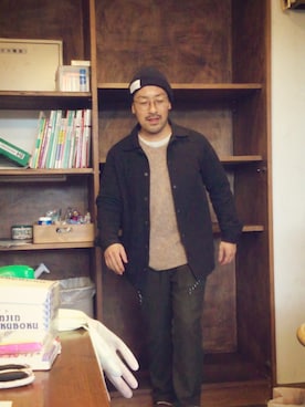 「ALLEGE（アレッジ）のアイテム（ニットキャップ/ビーニー）」を使った、チノパンマンさん（メンズ・164cm）の秋コーディネート