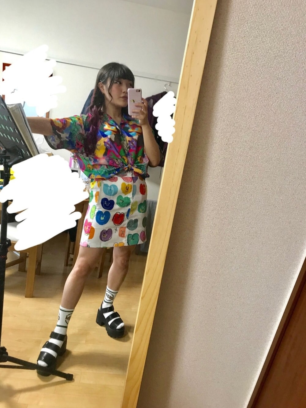 「kobinaiのアイテム（シャツ/ブラウス、その他）」を使った、ミニスカの人さん（レディース・158cm）の春コーディネートの1枚目の写真