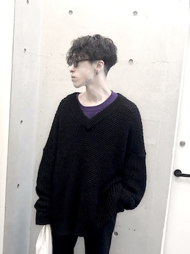 「ゆったりシルエット」｜「アイテム（アクセサリー）」を使った、ヤマムラ カズヤさん（メンズ・175cm）の春コーディネート