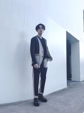 「セットアップコーデ」｜「アイテム（ノーカラージャケット）」を使った、ヤマムラ カズヤさん（メンズ・175cm）の春コーディネート