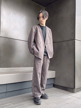 「UNITED TOKYO（ユナイテッドトウキョウ）のアイテム（ノーカラージャケット）」を使った、ヤマムラ カズヤさん（メンズ・175cm）の冬コーディネート