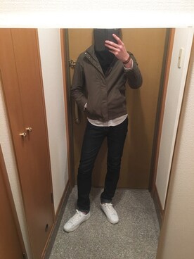 「SHIPS（シップス）のアイテム（マフラー、ブラック系）」を使った、tanさん（メンズ・177cm）の冬コーディネート