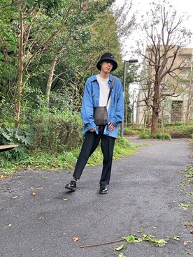 「MASTER&Co（マスターアンドコー）のアイテム（ショルダーバッグ）」を使った、wzgさん（メンズ・172cm）の秋コーディネート