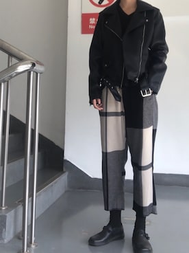 「Dr. Martens（ドクターマーチン）のアイテム（モカシン/デッキシューズ）」を使った、丁几何さん（メンズ・165cm）の春コーディネート