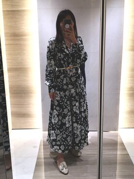 Rebecca-Zhaoさんのコーディネート