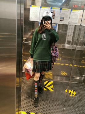 Rebecca-Zhaoさんのコーディネート