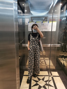 Rebecca-Zhaoさんのコーディネート