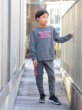 「こども ビームス（コドモビームス）のアイテム（スウェットパンツ）」を使った、こども ビームスさん（キッズ・132cm）の秋コーディネート