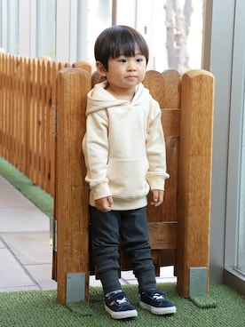 「こども ビームス（コドモビームス）のアイテム（パーカー）」を使った、こども ビームスさん（キッズ・90cm）の秋コーディネート