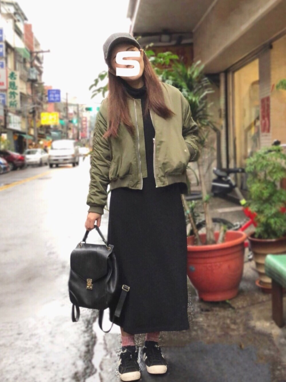 「カジュアルコーデ、大人カジュアル、ootd、冬、GAP、GU、ZARA、New Balance、休日スタイル、今日のコーデ」｜「ZARAのアイテム（バックパック/リュック、ブラック系）」を使った、Luke&Stopnessさん（レディース・161cm）の冬コーディネートの1枚目の写真