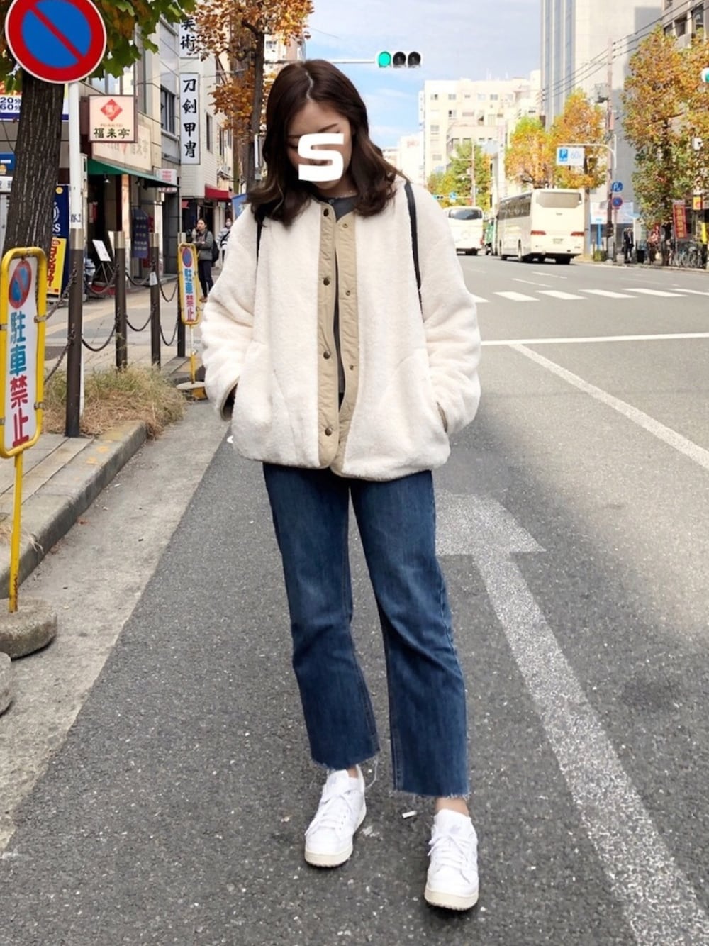 「ootd、crt400、UNIQLO、COACH、４℃、winter、冬コーデ」｜「UNIQLOのキルティングボアリバーシブルジャケット（その他アウター、ベージュ系）」を使った、Luke&Stopnessさん（レディース・161cm）の冬コーディネートの1枚目の写真