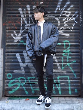 「VANS（バンズ）の＜VANS＞OLD SKOOL スニーカー（スニーカー、ブラック系）」を使った、増渕駿介さん（メンズ・163cm）の冬コーディネート