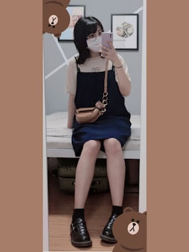 「古着女子」｜「アイテム（ジャンパースカート）」を使った、Leaf桑麻さん（レディース・163cm）の秋コーディネート