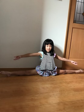 「fafa（フェフェ）のアイテム（パンツ）」を使った、ちささん（キッズ・130cm）の春コーディネート