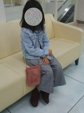 「子供服」｜「アイテム（デニムジャケット）」を使った、よっこさん（レディース・156cm）の冬コーディネート
