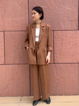 「JOINT WORKS（ジョイントワークス）のアイテム（テーラードジャケット）」を使った、mizukiさん（レディース・155cm）の春コーディネート