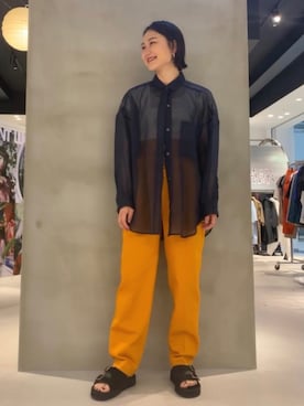 「JOINT WORKS（ジョイントワークス）のアイテム（シャツ/ブラウス）」を使った、mizukiさん（レディース・155cm）の春コーディネート