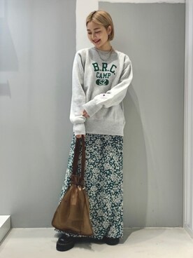 「JOINT WORKS（ジョイントワークス）のアイテム」を使った、mizukiさん（レディース・155cm）の秋コーディネート