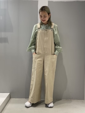 「JOINT WORKS（ジョイントワークス）のアイテム（オールインワン・サロペット）」を使った、mizukiさん（レディース・155cm）の春コーディネート