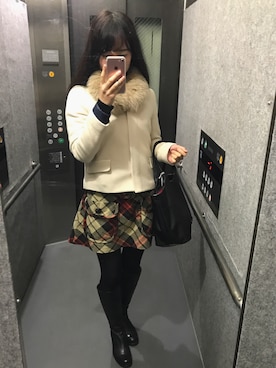 「コンサバ」｜「アイテム（その他アウター）」を使った、Mitsueleenoさん（レディース・164cm）の冬コーディネート