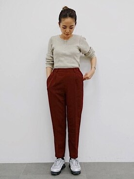 「メチャカリ」｜「アイテム（Tシャツ/カットソー）」を使った、seekaさん（レディース・154cm）の春コーディネート