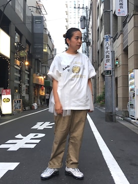 「メチャカリ」｜「アイテム（パンツ）」を使った、seekaさん（レディース・154cm）の春コーディネート