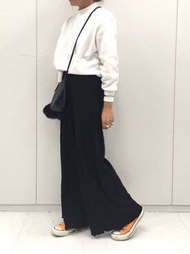 「メチャカリ」｜「アイテム（Tシャツ/カットソー）」を使った、seekaさん（レディース・154cm）の秋コーディネート