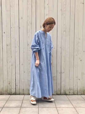 「Samansa Mos2 blue（サマンサモスモスブルー）のアイテム（シャツワンピース）」を使った、miyaさん（レディース・158cm）の春コーディネート