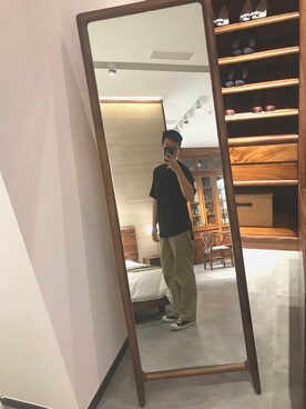 万_卓朗さんのコーディネート