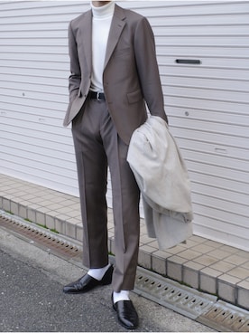 「アイテム（スーツセット、ブラウン系）」を使った、ふじふみさん（メンズ・180cm）の冬コーディネート